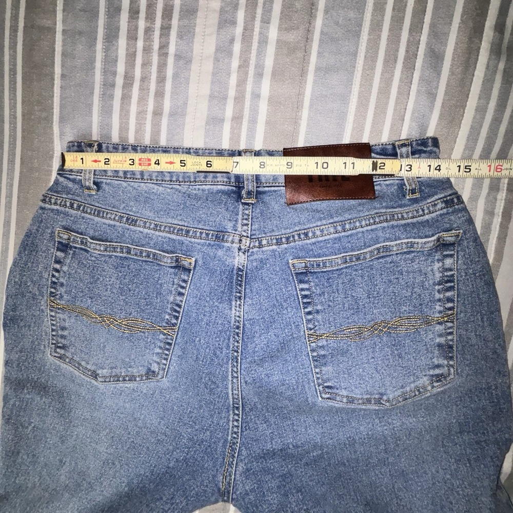 Frye Women's High Rise Wide Leg Flare Jeans Medium Wash Blue Denim Size 30 - Picture 10 of 16